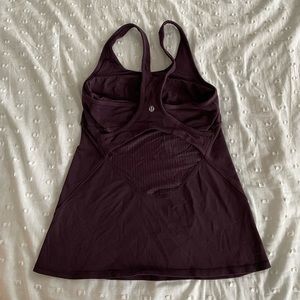 Lululemon workout tank